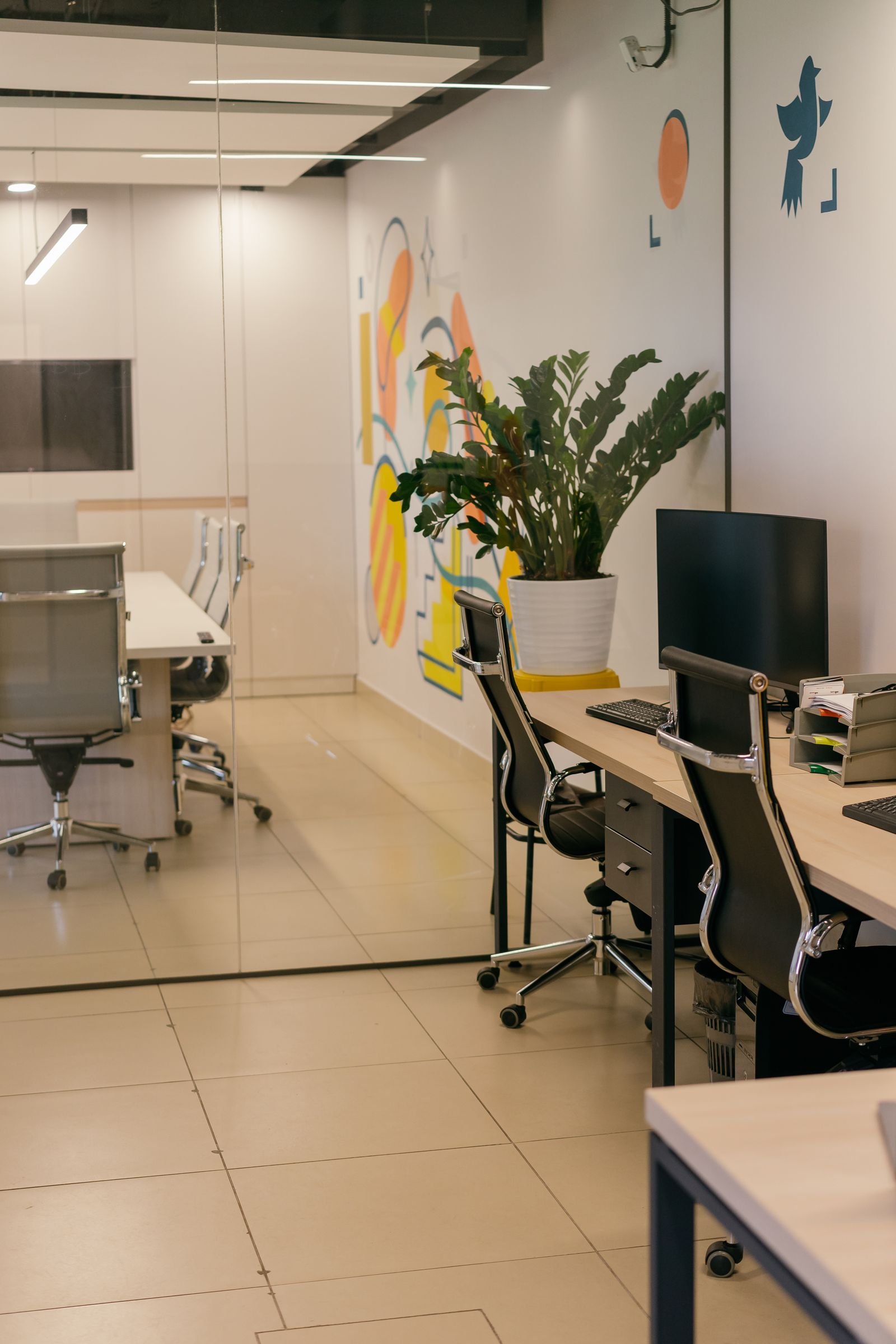 Workstation & Open-Plan Layouts